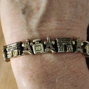 Bracelet 15 Charm Paris Eiffel Tower Perfume Store Moon Gold tone 7.5" dbl chain